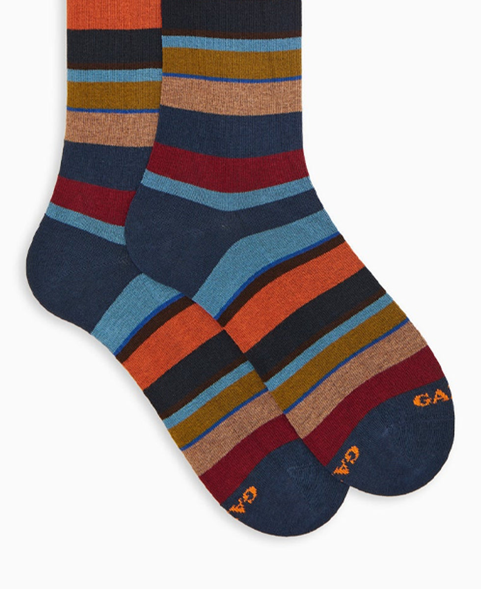 Calze lunghe in cotone caldo blu a righe multicolor