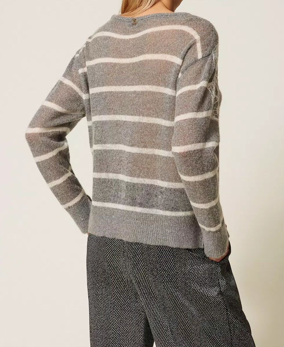 PULL TWINSET