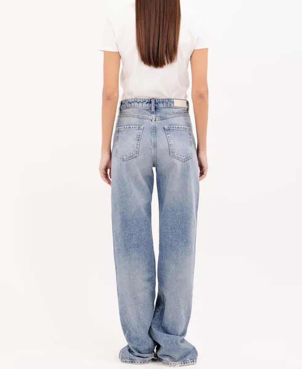 JEANS ICON DENIM