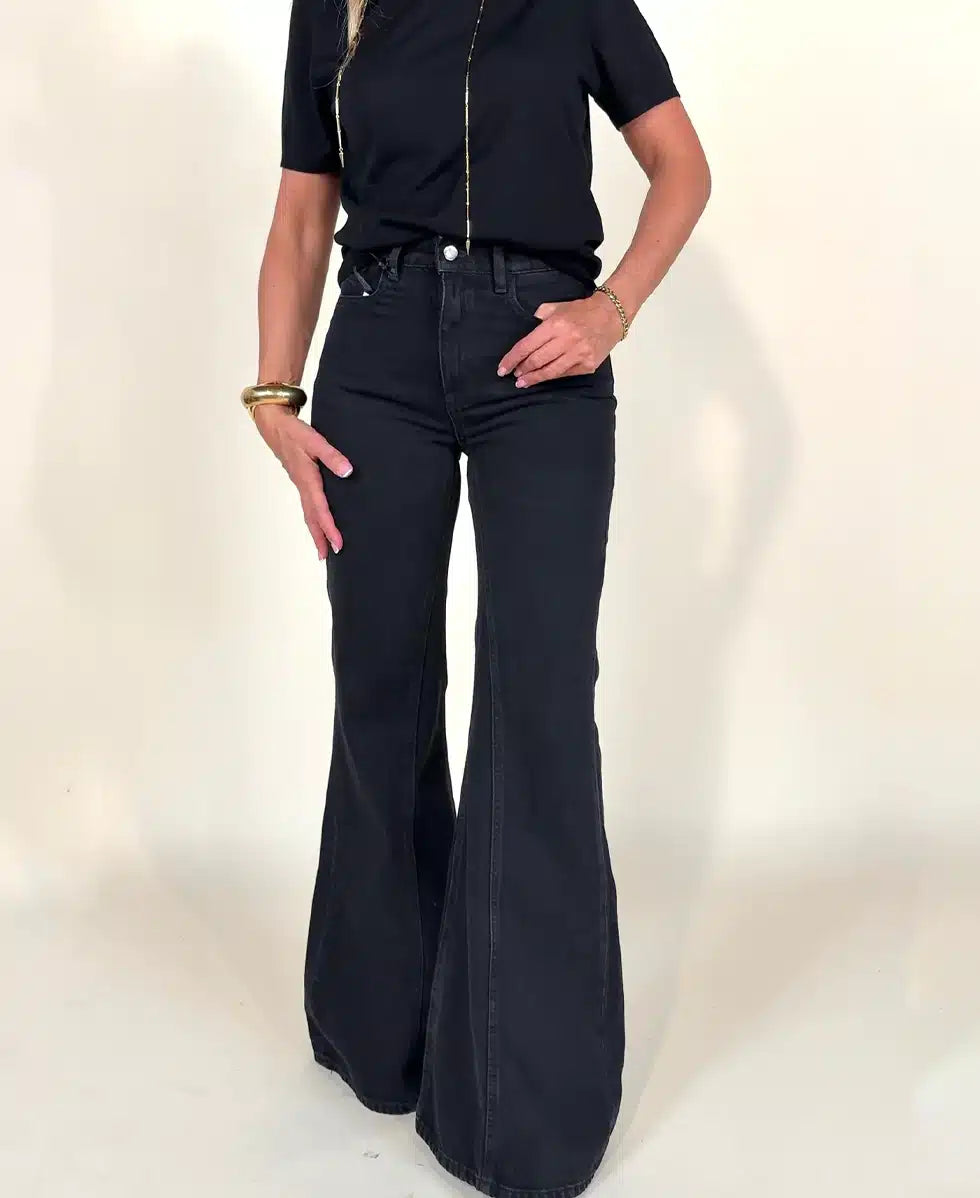 JEANS ICON DENIM