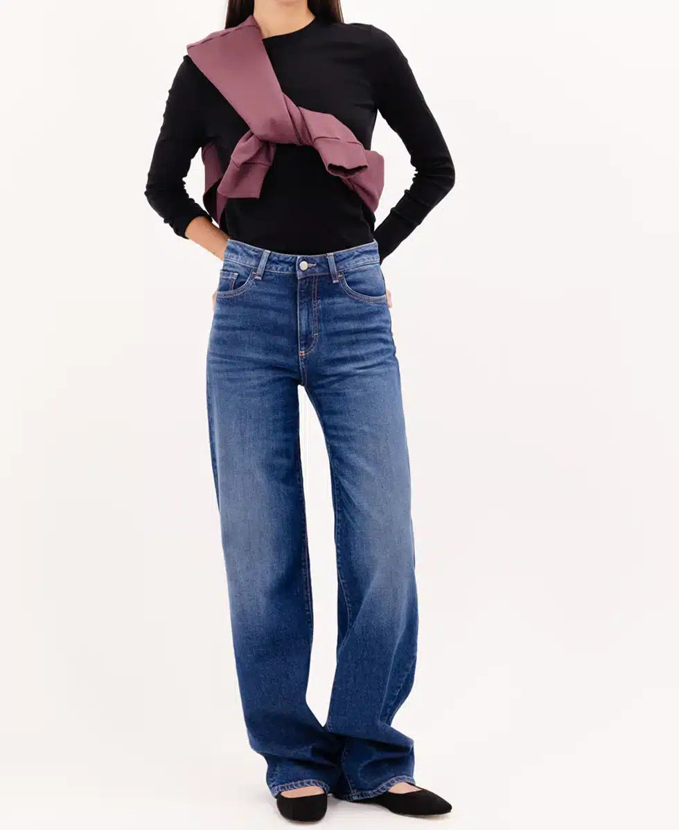 JEANS ICON DENIM